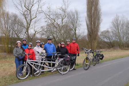 31.12.12: Silvesterfahrt nach Mühlheim, Gruppenfoto am Main