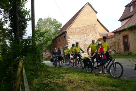 07.09.14: die meisten unserer heutigen Teilnehmer bei einer Pause am Patershäuser Hof