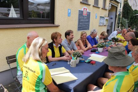 14.08.16: Unsere Gruppe in der Gaststätte.