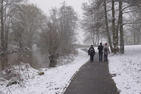 Auf unserem Weg an der Saale entlang zur Aschacher Schloßweihnacht.