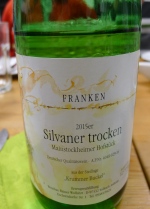 Wein Nr.6: Silvaner trocken, Mainstockheimer Hofstück aus der Steillage Krummer Buckel.