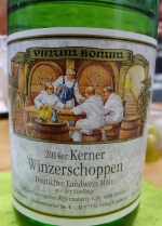 Wein Nr.8: Winzerschoppen, 2014er Kerner, Franken.