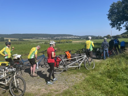 04.09.21: Pause am Fuldaradweg kurz vor Bad Hersfeld.